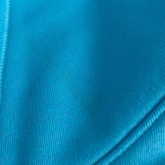 Under armor sweatshirt - Picture 10 of 11